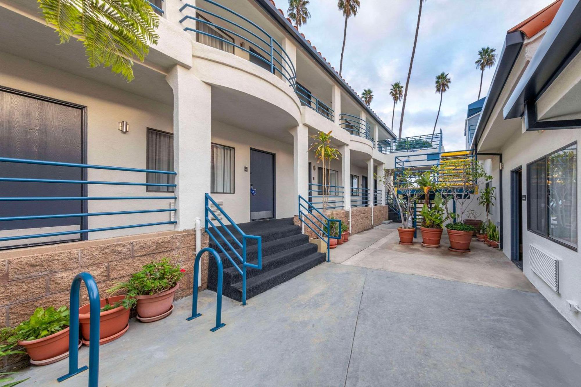 Comfort Inn Santa Monica - West Los Angeles Exterior foto